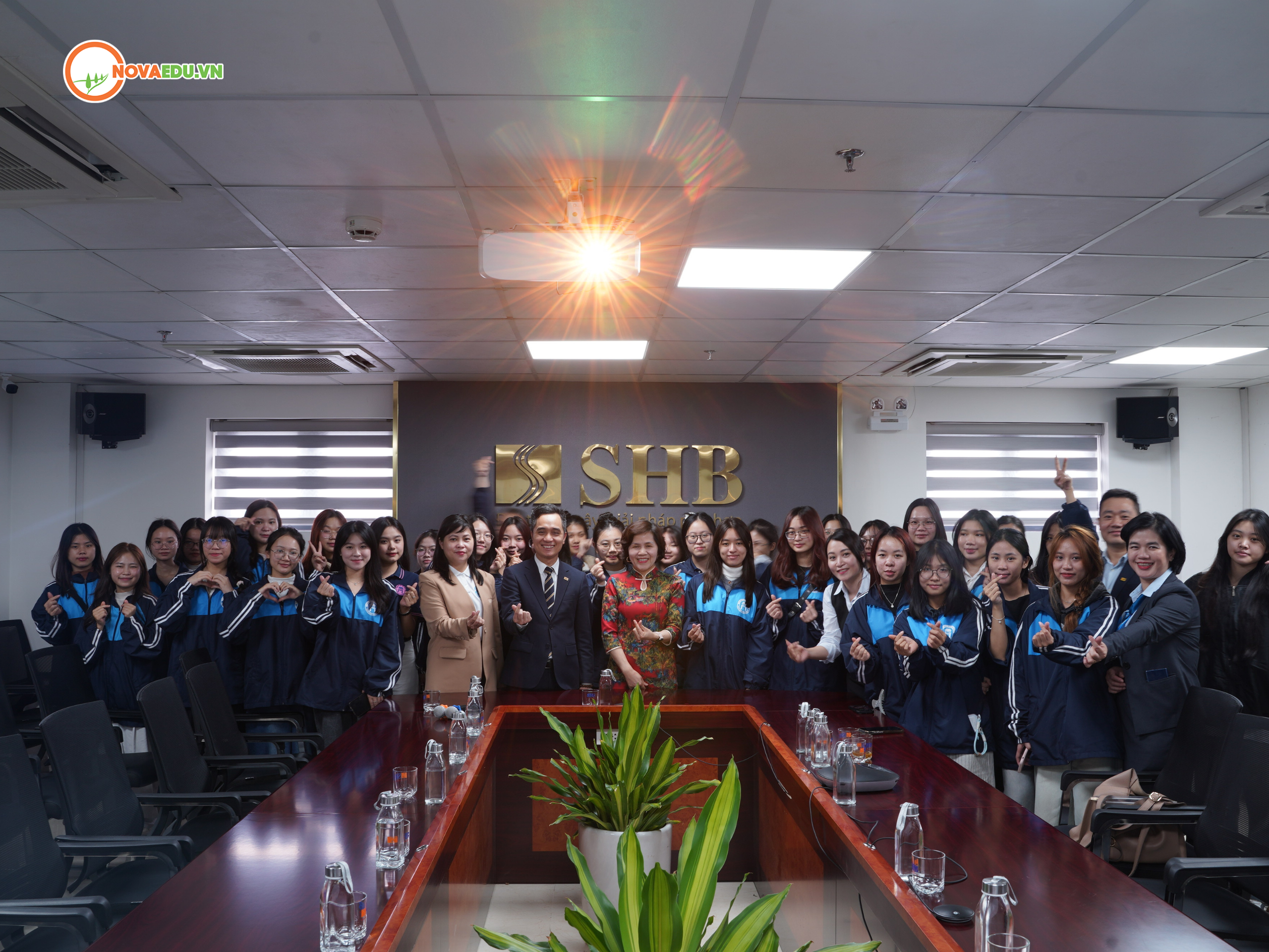 ✨✨ [ CHƯƠNG TRÌNH HỌC TẬP, TRẢI NGHIỆM THỰC TẾ TẠI NGÂN HÀNG SHB ]