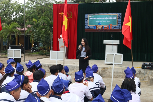Chuyên gia đào tạo Nguyễn Thị Thu Hiền đến từ Novaedu chia sẻ về phương pháp học tập hiệu quả.